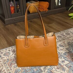 ANTONIO MELANI Tan Leather Tote
